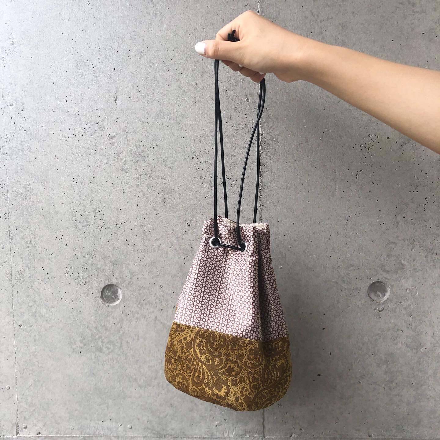 Nuit 巾着バックrebuild scarf purse Nuit 巾着バックrebuild scarf purse