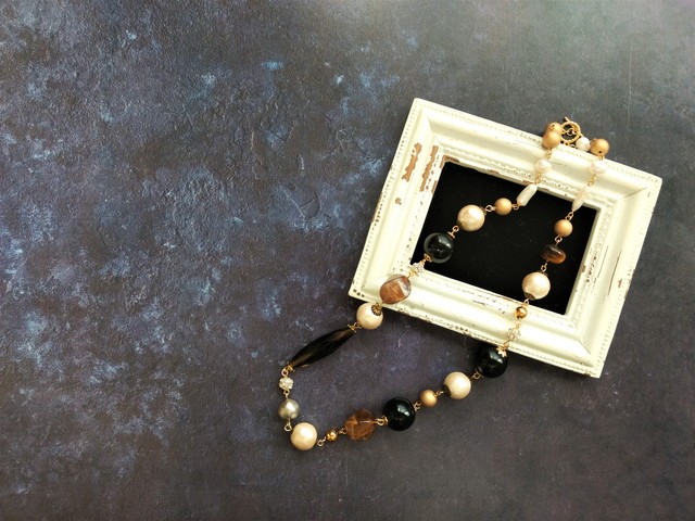 大粒シャイニーネックレス