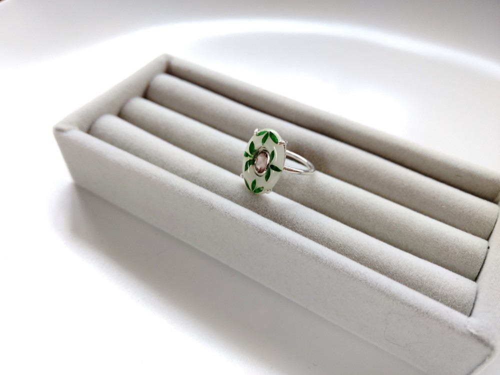 七宝とトルマリンのリング