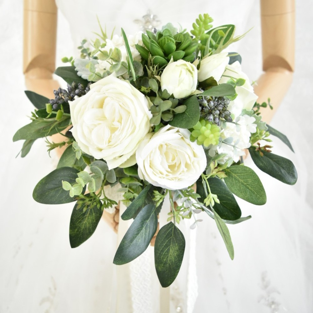 イングリッシュローズと多肉植物のナチュラル・クラッチブーケ（造花ブーケ）