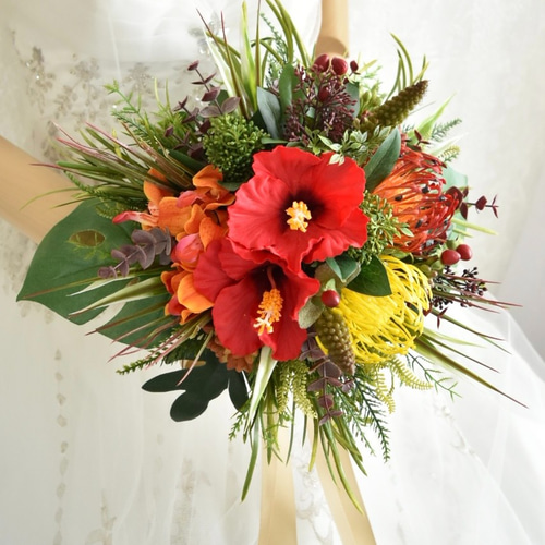 NEWトロピカル・フラワーのクラッチブーケ（造花ブーケ） ブーケ 造花