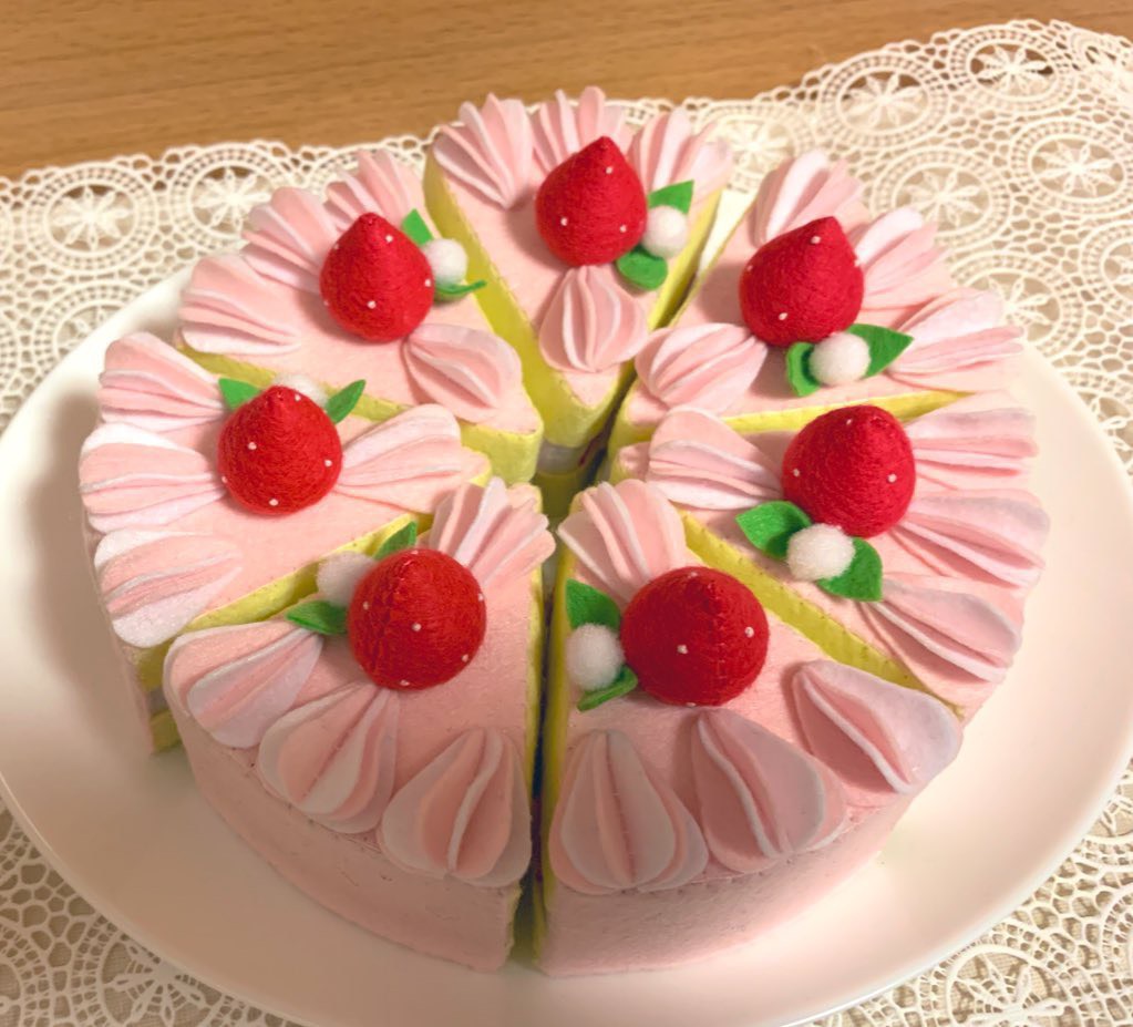 食品サンプル 他2点☆フェイクスイーツ しず 様☆ピンク苺ホールケーキの小物入れ
