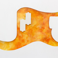 プレシジョンベース・ストラトキャスターギター用ピックガード未加工板　PYW01 1枚目の画像