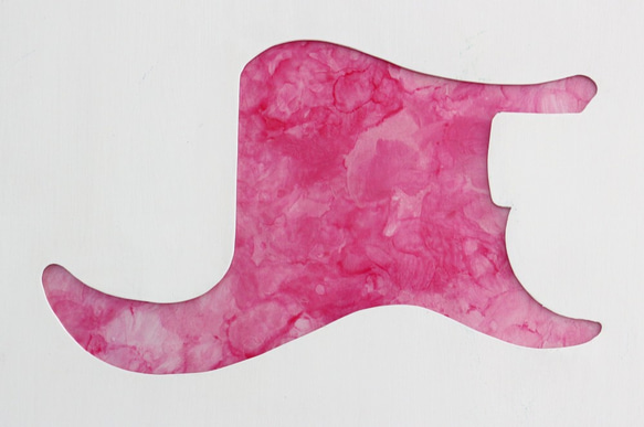 プレシジョンベース・ストラトキャスターギター用ピックガード未加工板　PPKM01 1枚目の画像