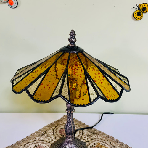 純喫茶くりいま』 レトロフリルランプ【受注制作】 スタンドライト