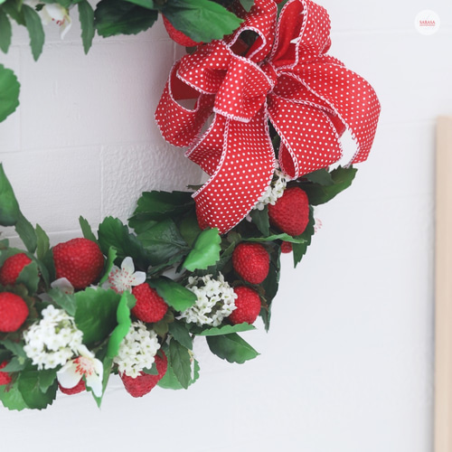 いちご畑ナチュラルリース