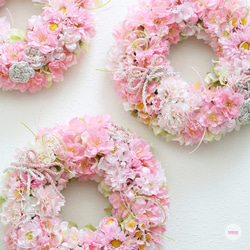 商品名【咲桜】ゆきこ様専用♥ピンクローズと桜の花束風スワッグ