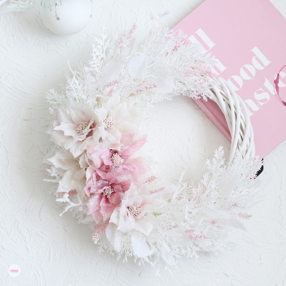 早割クリスマス2023』ホワイトピンクポインセチアのハーフムーンリース