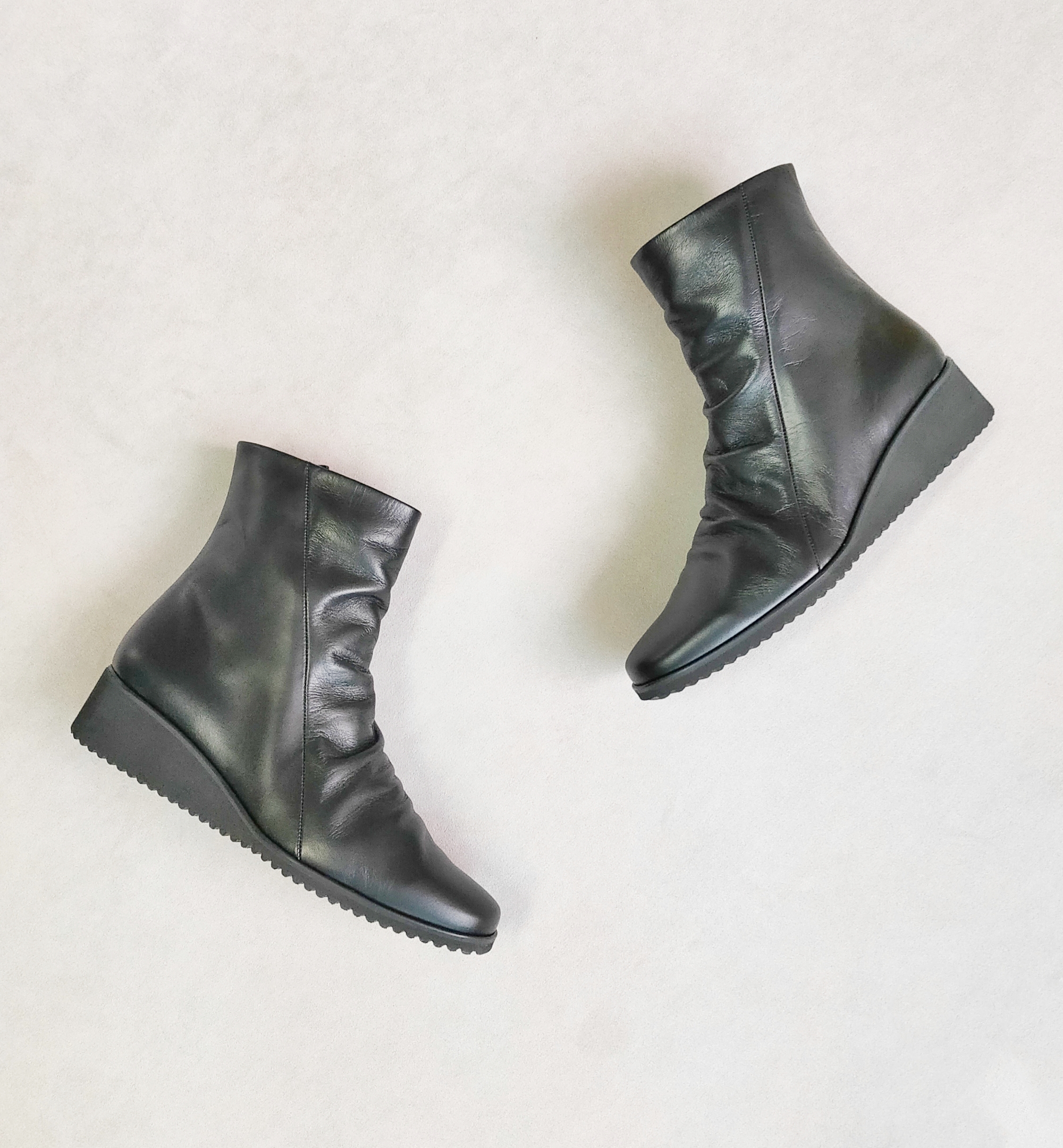 履いてる方が心地いい♪極上の履き心地で防滑底も選べる♪【返品・交換可】大丈夫、これなら履ける♪楽々ブーツBL♪日本製