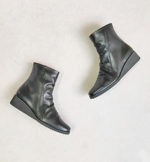 履いてる方が心地いい♪極上の履き心地で防滑底も選べる♪【返品・交換可】大丈夫、これなら履ける♪楽々ブーツBL♪日本製 1枚目の画像