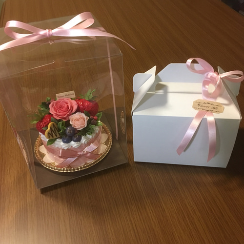 いちごのフラワーケーキ（プリザーブドフラワー） プリザーブド