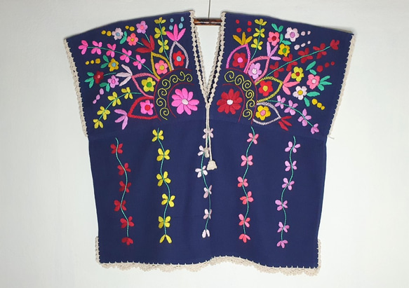 タイハンドメイド刺繍　カレン族民族衣装スタイル 1枚目の画像