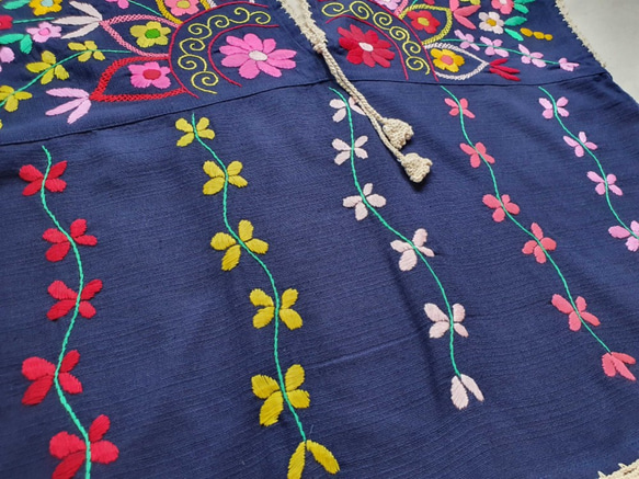 タイハンドメイド刺繍　カレン族民族衣装スタイル 3枚目の画像