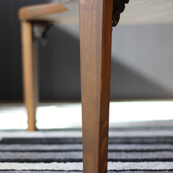 折りたたみ　そら豆テーブル　木の脚がかわいい「まめっこ」無垢材ローテーブル　自然塗装　横幅89㎝　チーク色 8枚目の画像