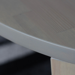 折りたたみ　そら豆テーブル　木の脚「まめっこ」無垢材　ローテーブル　自然塗装　グレー色　横幅89cm 8枚目の画像