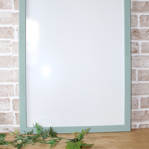 日本製ホワイトボード板】木枠のホワイトボード ピスタチオグリーン