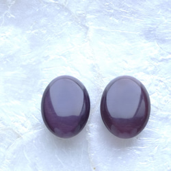 大ぶりカボション　earring　〈purple〉キャッツアイ　天然石 2枚目の画像