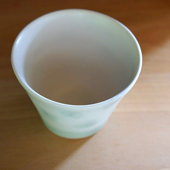 カップ　かわいい　湯飲み　ナチュラル　植物　作家　丹下郁　垣通し　陶芸　コップ　蕎麦ちょこ 2枚目の画像