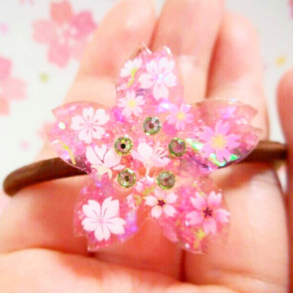再販×3！桜の華やかスワロのpinkヘアゴム❤✨　送料無料　桜　春　プレゼント　ラッピング対応　ピンク　大人可愛い　限定 5枚目の画像