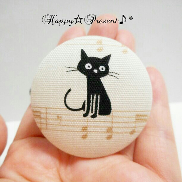 再販多数！大人可愛い黒猫のまんまる音符ヘアゴム❤②送料無料　ねこ　猫　楽譜　くるみボタン　アニマル　プチプラ　プレゼント 1枚目の画像