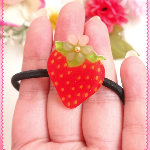 再販4ストロベリーflowerヘアゴム❤️✨ 送料無料 プチプラ キッズ 