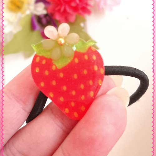 再販4ストロベリーflowerヘアゴム❤️✨ 送料無料 プチプラ キッズ