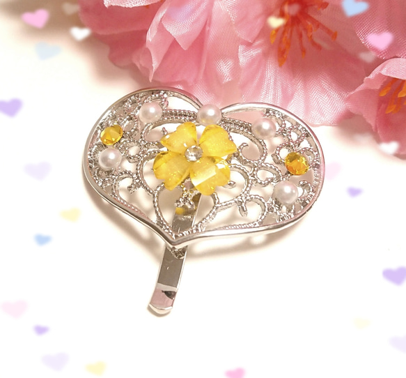 再販！春のプリンセスflowerパールのハート型ポニーフック❤️✨yellow 送料無料 キラキラ スワロフスキー 花 5枚目の画像