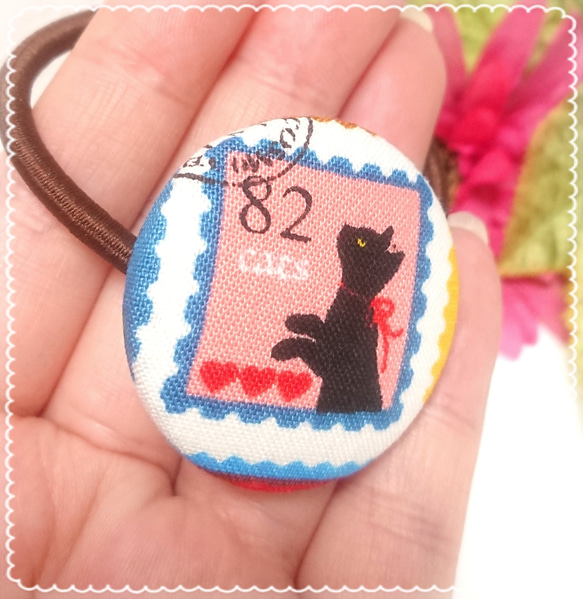 再販！猫の大人可愛いほっこりくるみボタンのヘアゴム❤️✨⑤ 送料無料 黒猫 大人女子 プレゼント ラッピング ネコ ねこ 2枚目の画像