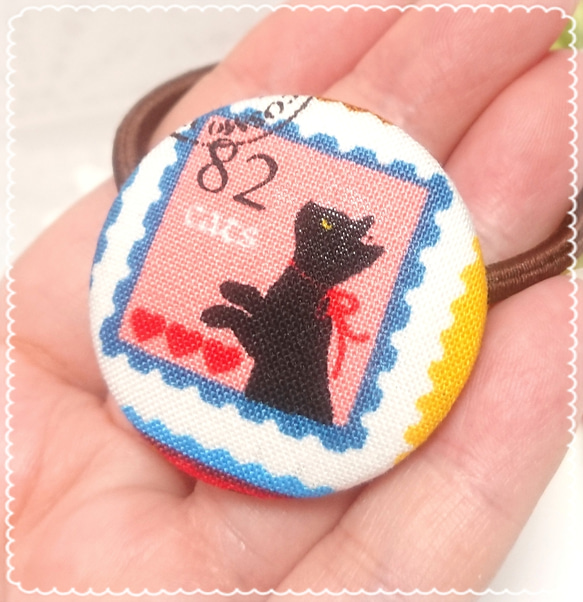 再販！猫の大人可愛いほっこりくるみボタンのヘアゴム❤️✨⑤ 送料無料 黒猫 大人女子 プレゼント ラッピング ネコ ねこ 3枚目の画像