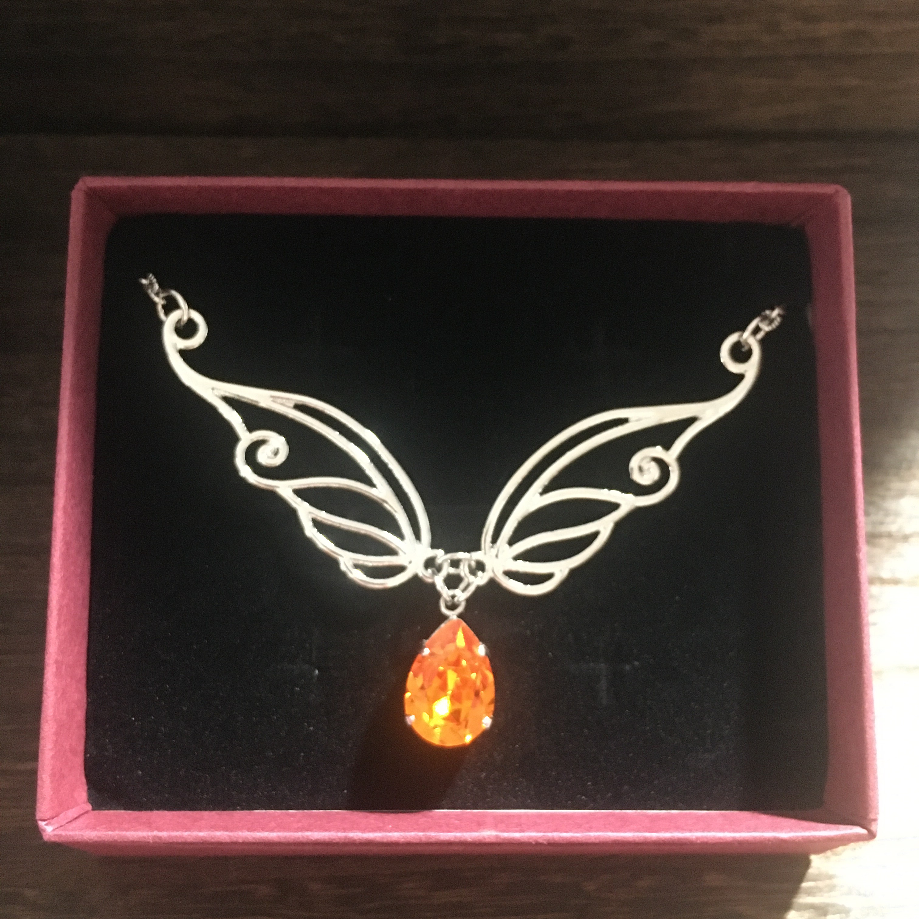 【大セール】ウィングチョーカー