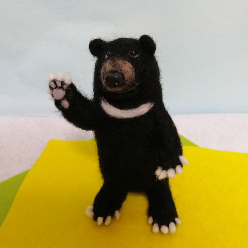 受注生産】羊毛フェルト熊 ツキノワグマ 羊毛フェルト かおち
