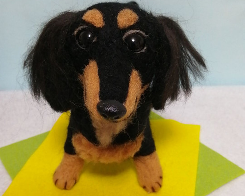 羊毛フェルト　ミニチュアダックス　ブラックタン　犬 羊毛フェルト犬 ミニチュアダックスフンド ブラックタン 羊毛