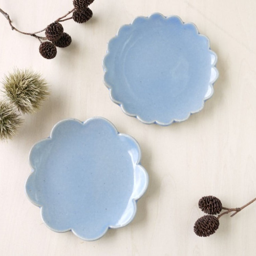 水色の花皿（中）・2枚セット 小皿 浦川友紀 通販 10221124｜Creema