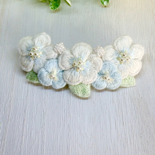 お花の刺繍バレッタ ブルー バレッタ bloomy 通販 3368085 お花の刺繍バレッタ ブルー バレッタ bloomy 通販 3368085