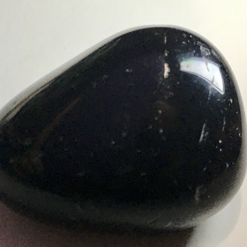 虹入り モリオン黒水晶 タンブル 小 天然石 東洋占星術師の娘