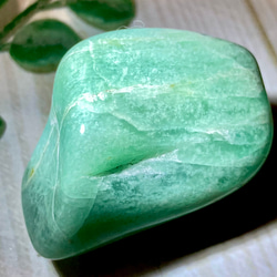 糸魚川 ✨　硬玉翡翠　原石　ジェダイド　タンブル 糸魚川 ✨ 翡翠 原石 タンブル ジェダイド 天然石 東洋占星術師