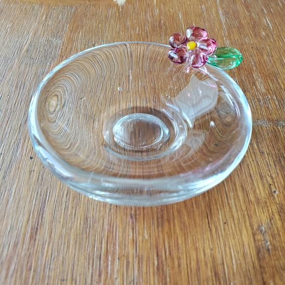 花の豆皿　(撫子色) 1枚目の画像