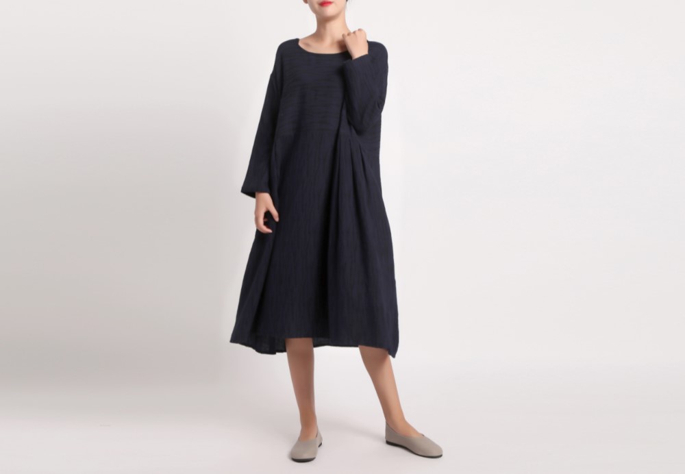 綿麻生地 ゆったり柄入り厚手長袖ワンピース ☆Navy☆