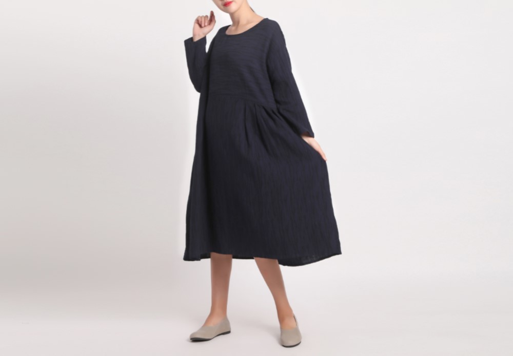 綿麻生地 ゆったり柄入り厚手長袖ワンピース ☆Navy☆