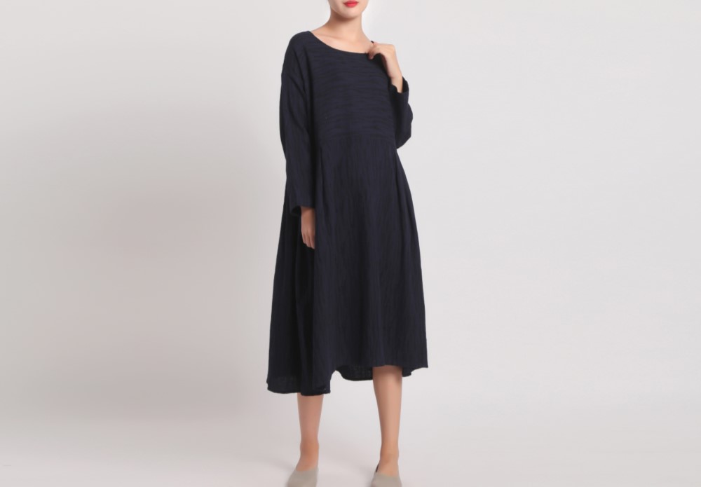 綿麻生地 ゆったり柄入り厚手長袖ワンピース ☆Navy☆