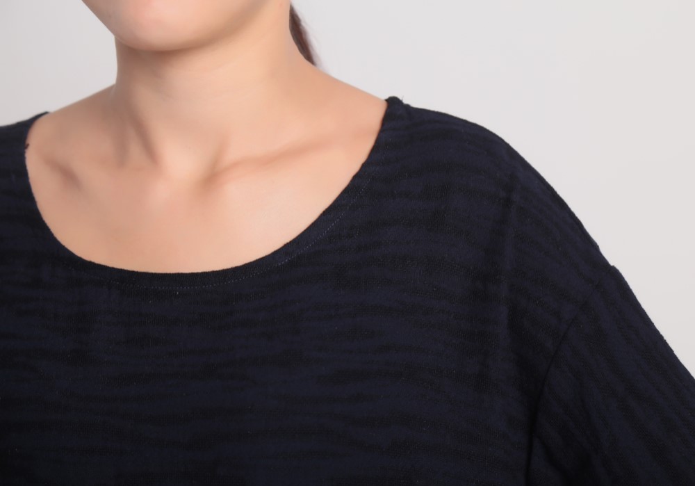 綿麻生地 ゆったり柄入り厚手長袖ワンピース ☆Navy☆