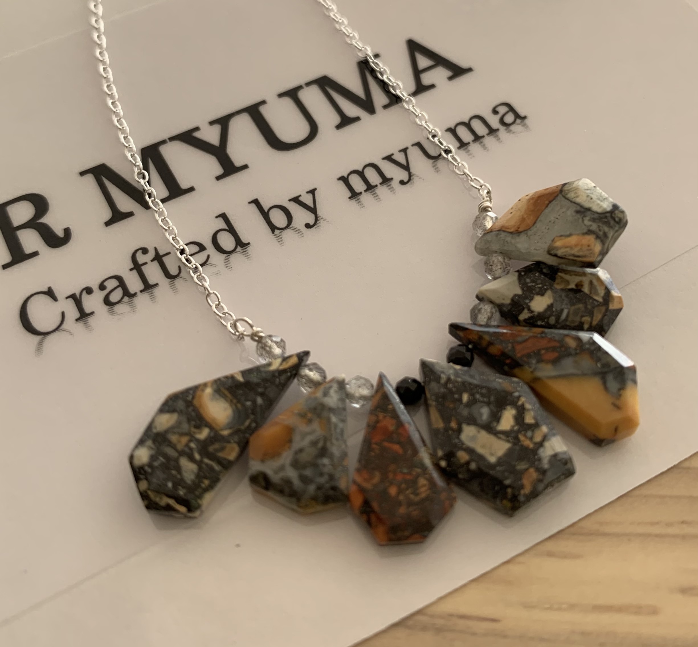 【送料無料】ネックレス初出品記念　マリガノジャスパー　7連ネックレス　19800円