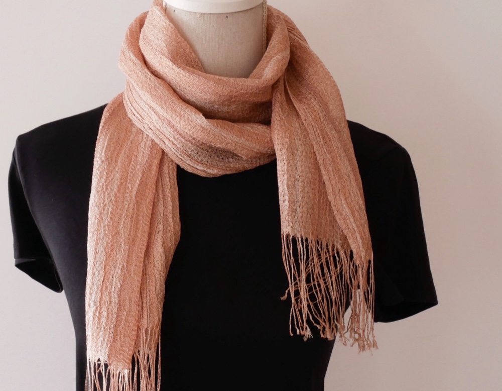 桜染め・手織り　シルクストール　ST14