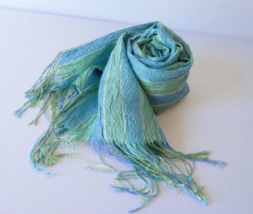 草木染め・手織りシルクストール　ST36