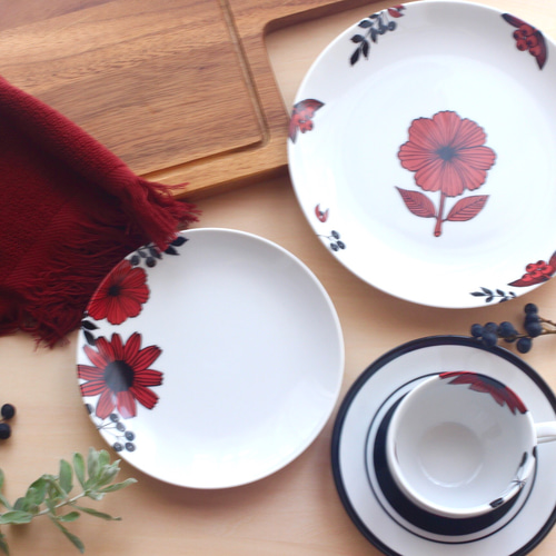 北欧テイスト】花柄プレート 16㎝プレート 中皿 Fragrant Bouquet 通販