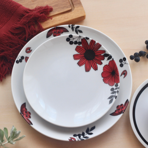 北欧テイスト】花柄プレート 16㎝プレート 中皿 Fragrant Bouquet 通販