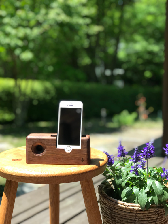 木製iPhone，Galaxy揚聲器Owl mini wallnut 第2張的照片