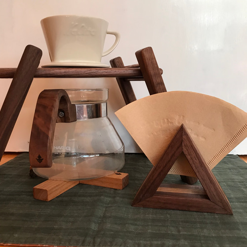 ドリップスタンド【槐（えんじゅ）】 ドリップスタンド【槐（えんじゅ）】工芸作家さんの手作り品