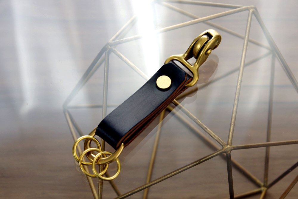 《HORWEEN CHROMEXCEL》ホーウィンクロムエクセル Brass Keyholder Small