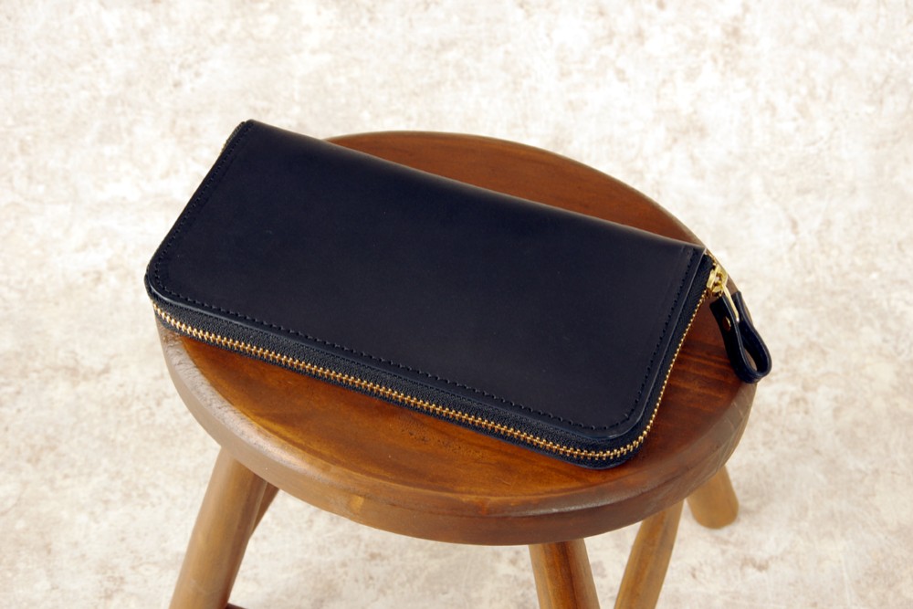 《オイルヌメ》◇ラウンドファスナー長財布◇ダークネイビー◇le019